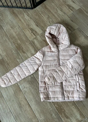 Doudoune veste légère rose poudrée veste Taille S Pull and Bear, marke: Pull & Bear, zustand: Sehr gut, größe: S / 36 / 8, 11,00 €, 12,25 € inklusive Vinted-Käuferschutz