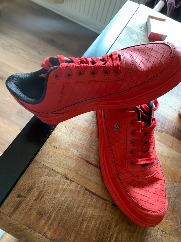 Weinig gebruikte schoenen Vinted