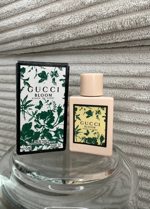Gucci Bloom Acqua di Fiori, marque: Gucci, état: Neuf avec étiquette, 8,99 €, 10,14 € Protection acheteurs incluse