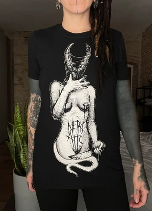 T-shirt tattoo, marque: NeroAtto, état: Neuf avec étiquette, taille: S, 10,00 €, 11,20 € Protection acheteurs incluse