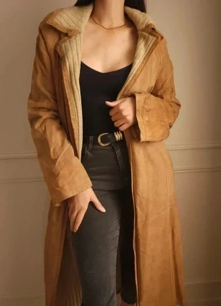 Manteau en peau retourné Vintage marron camel en veritable cuir chaud, merk: Vintage, staat: Goed, maat: Universele maat, € 10,00, € 11,20 inclusief Kopersbescherming Pro