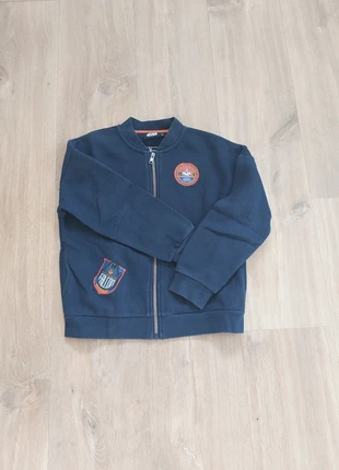 Gilet zippé star wars garçon  8 ans, merk: Star Wars, staat: Goed, maat: 8 jaar / 128 cm, € 2,50, € 3,33 inclusief Kopersbescherming