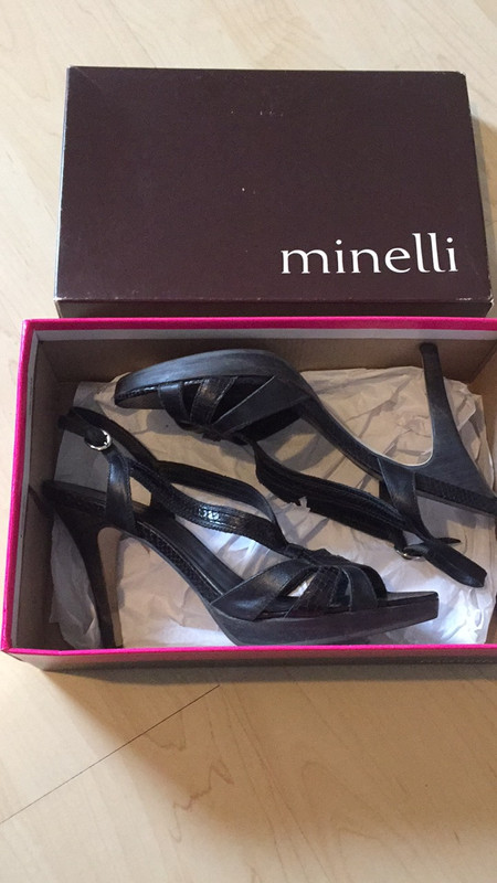 Sandales talons Minelli en cuir noir Vinted