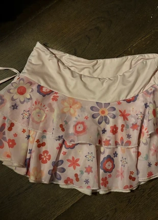 Cute skirt skrrt skrrt, merk: COQUETTE, staat: Heel goed, maat: S / 36 / 8, € 8,00, € 9,10 inclusief Kopersbescherming