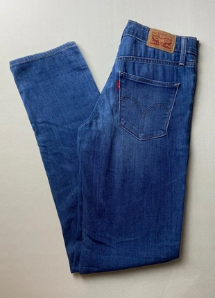 Jean Levi's 312 Shaping Slim Bleu Denim Taille W26 L32, brand: Levi's, condition: Very good, size: S / 36 / 8, €20.00, €21.70 includes Buyer Protection