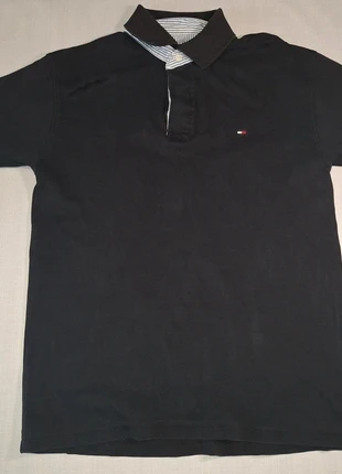 Polo Tommy Hifliger Taille M, merk: Tommy Hilfiger, staat: Goed, maat: M, € 5,00, € 5,95 inclusief Kopersbescherming Pro