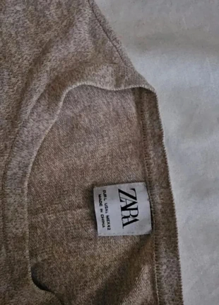 Haut manches longues Zara beige chiné, merk: Zara, staat: Goed, maat: M, € 5,99, € 6,99 inclusief Kopersbescherming