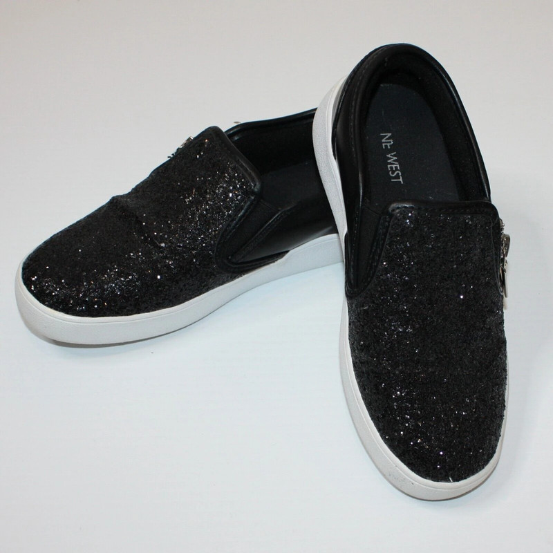 Nine West Girl s Black Glitter Slip on Shoes with Side Zippers size 3 Vinted