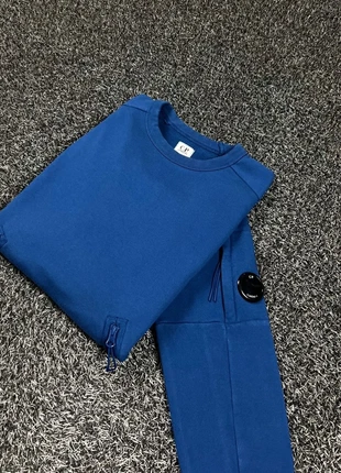 Pull Diagonal Raised Fleece Crew Neck Lens Sweatshirt C.P Company, brand: C.P. Company, condition: Very good, size: S, €115.00, €121.45 includes Buyer Protection Pro