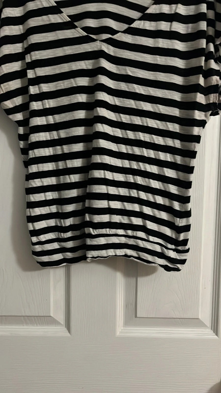 Express double V black and white striped Short Sleeved Shirt 4