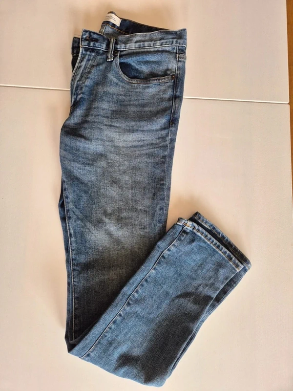 Jeans GAP Skinny 30 x 32 bleu délavé
#mygigihomme - photo numéro 5