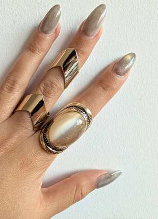 Gold Statement Ring with Cream Stone • Vintage Boho Jewellery • Size O, brand: Vintage Dressing, condition: Very good, size: 17.7 mm / O½, £10.90, £12.15 includes Buyer Protection