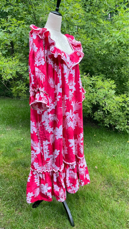 Vintage Hot Pink Hawaiian Print White Long Ruffle MuuMuu 5