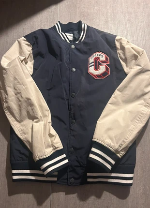 Blouson Teddy creeks à l’américaine | bleu foncée, blanc et logo blanc et rouge | Taille 14 ans, marke: Creeks, zustand: Sehr gut, größe: 14 Jahre / 164, 10,00 €, 11,20 € inklusive Vinted-Käuferschutz