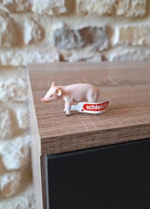 Porcelet Schleich, brand: Schleich, condition: New with tags, size: One size, €1.50, €2.28 includes Buyer Protection
