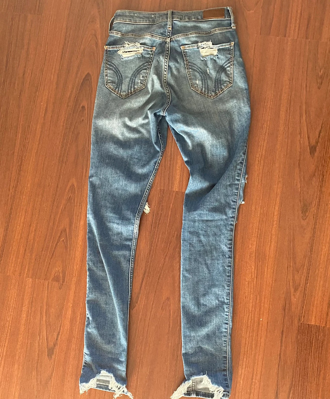 Hollister Jeans 4