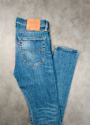 Jean Homme Levi's 519 W31 L34 bleu, merk: Levi's, staat: Heel goed, maat: W31 | FR 40, € 24,00, € 25,90 inclusief Kopersbescherming