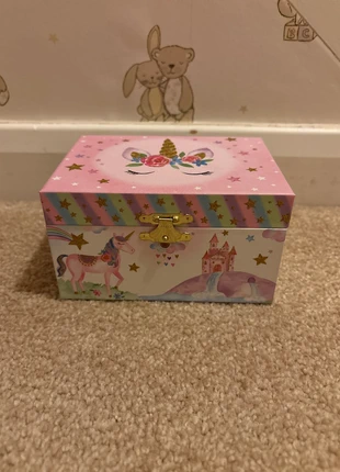 Unicorn music box, brand: unknown, condition: Very good, size: One size, £5.00, £5.70 includes Buyer Protection