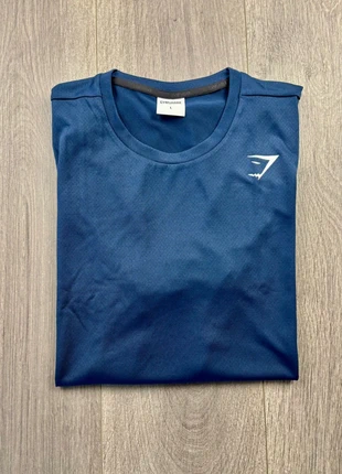 T-shirt Gymshark Bleu Taille L Polyester, marque: Gymshark, état: Neuf sans étiquette, taille: L, 20,00 €, 21,70 € Protection acheteurs incluse