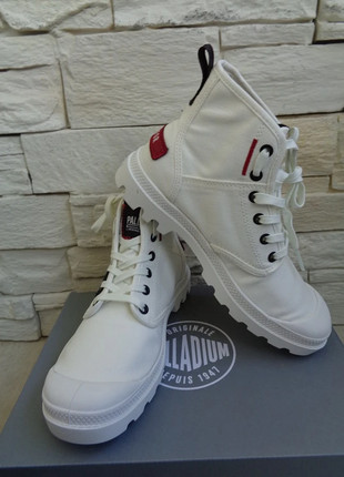 Baskets montantes Palladium modèle Pampa Patch, marke: Palladium, zustand: Neu, mit Etikett, größe: 38, 55,00 €, 58,45 € inklusive Vinted-Käuferschutz