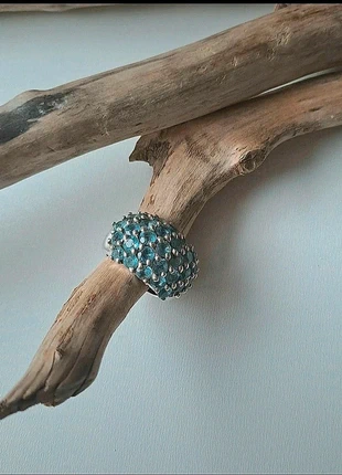 Bague en argent et pierres bleues, brand: Valles Dordal, condizioni: Ottime, taglia: 17,3 mm Ø / 14,5, €48.00, €51.10 include la Protezione acquisti