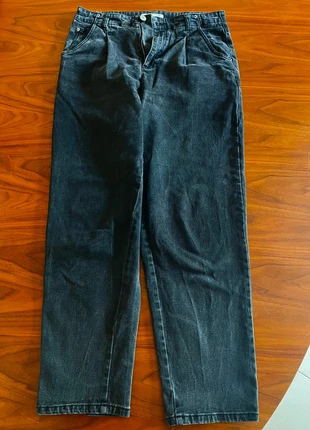 Jean mom noir taille haute Promod, marque: Promod, état: Très bon état, taille: M / 38 / 10, 6,00 €, 7,00 € Protection acheteurs incluse