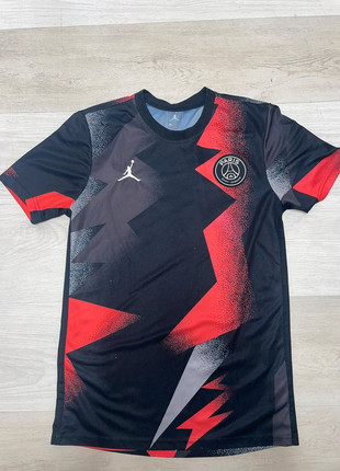 Maillot psg Jordan S, marque: Jordan, état: Très bon état, taille: S, 20,00 €, 21,70 € Protection acheteurs incluse