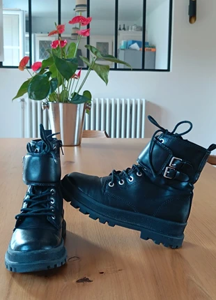 Bottines / Bottes Zara– Pointure 36 – Idéales Automne/Hiver, marca: Zara, estado: Muy bueno, tamaño: 36, 15,00 €, 16,45 € Protección al comprador incluida