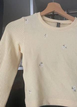 Haut fleuri neuf h&m, brand: H&M, condition: New without tags, size: XXS / 32 / 4, €3.00, €3.85 includes Buyer Protection