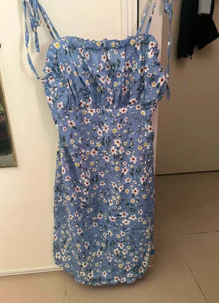 Robe fleurie, marque: COQUETTE, état: Neuf sans étiquette, taille: S / 36 / 8, 4,00 €, 4,90 € Protection acheteurs incluse