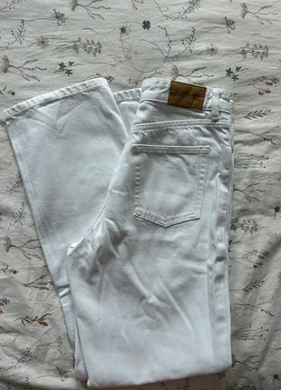 jean droit monki, merk: Monki, staat: Heel goed, maat: XS / 34 / 6, € 10,00, € 11,20 inclusief Kopersbescherming