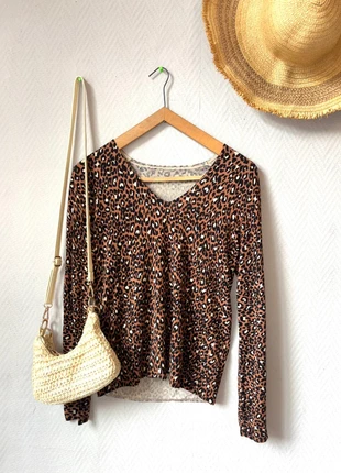 Pull tee shirt léopard doux & confortable printemps été – Taille 38 M/S, brand: Boutique Parisienne, condition: Very good, size: M / 38 / 10, €6.00, €7.00 includes Buyer Protection Pro