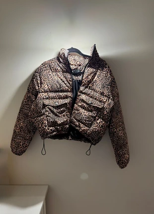 Cheetah Print puffer jacket women S, brand: Wednesday‘s Girl, condition: New without tags, size: S / 8, £18.00, £19.60 includes Buyer Protection