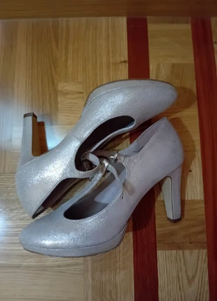 Décolleté, brand: Catwalk, condizioni: Nuovo senza cartellino, taglia: 40, €3.50, €4.38 include la Protezione acquisti