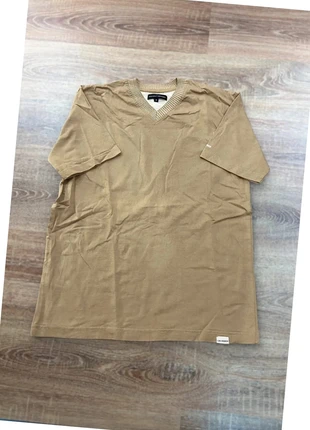 Tshirt Chevignon Homme Logo brode Kaki, Taille M – Excellent état, marque: Chevignon, état: Très bon état, taille: M, 20,00 €, 21,70 € Protection acheteurs incluse