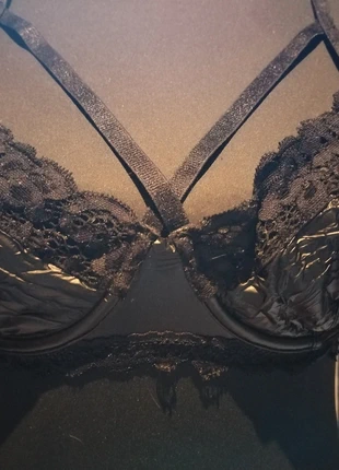 Soutient gorge killstar, brand: Killstar, condition: Good, size: 65B, €2.50, €3.33 includes Buyer Protection