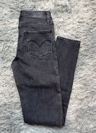 Jean skinny taille haute noir femme Levi’s W26 L30 JLM011, marque: Levi's, état: Très bon état, taille: S / 36 / 8, 17,30 €, 18,87 € Protection acheteurs (Pro) incluse