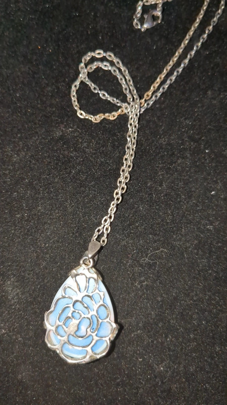 Opal necklace 2