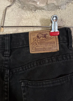 Jean Vintage Rushmore, marke: Rushmore, zustand: Sehr gut, größe: S / 36 / 8, 8,00 €, 9,10 € inklusive Vinted-Käuferschutz