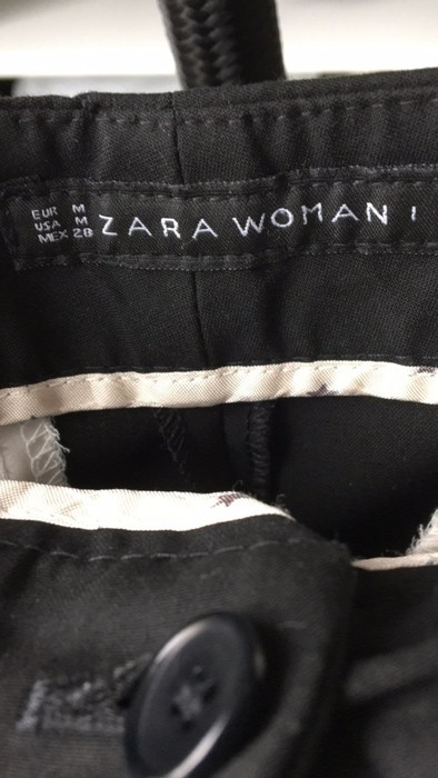 Pantalon Zara 3/4 noir 3
