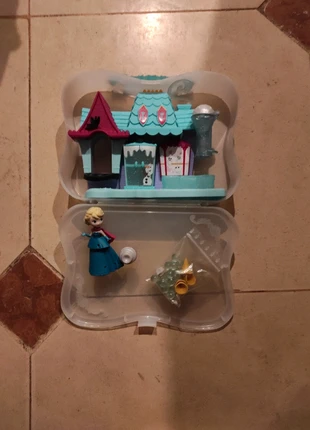 Playset Frozen little kingdom, marque: Hasbro, état: Bon état, taille: 6 ans / 116 cm, 10,00 €, 11,20 € Protection acheteurs incluse