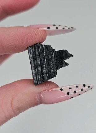 Tourmaline noire brute - pierre naturelle - minéraux - lithotherapie, condition: Very good, €1.30, €2.07 includes Buyer Protection
