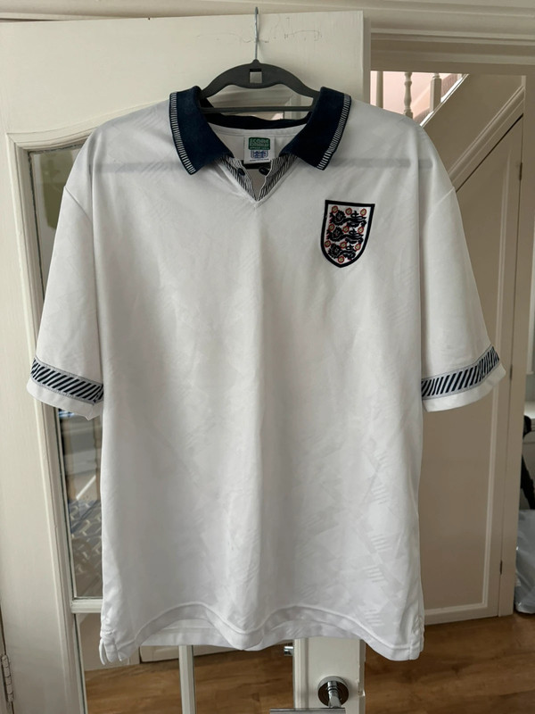 England Retro Football Shirt | Vinted