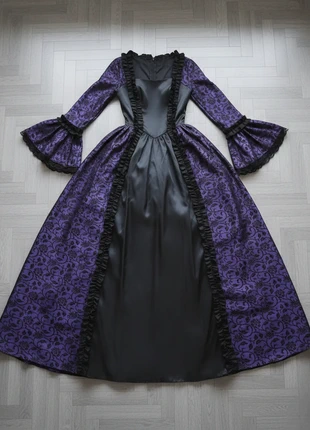 Robe Gothique Victorienne Élégante à Col Volanté – Motif Floral Noir et pour Halloween & Cosplay, marque: Vintage Dressing, état: Très bon état, taille: S / 36 / 8, 40,00 €, 42,70 € Protection acheteurs incluse