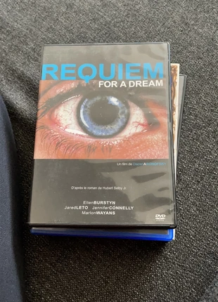 Dvd requiem, état: Très bon état, taille: Taille unique, 1,00 €, 1,75 € Protection acheteurs incluse