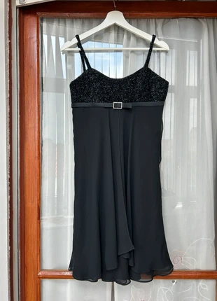 Vestido preto elegante Max Mara • Little Black Dress • Tamanho M / 38, marca: Max Mara, estado: Novo sem etiquetas, tamanho: M / 38 / 10, €60.00, €63.70 inclui Proteção do Comprador