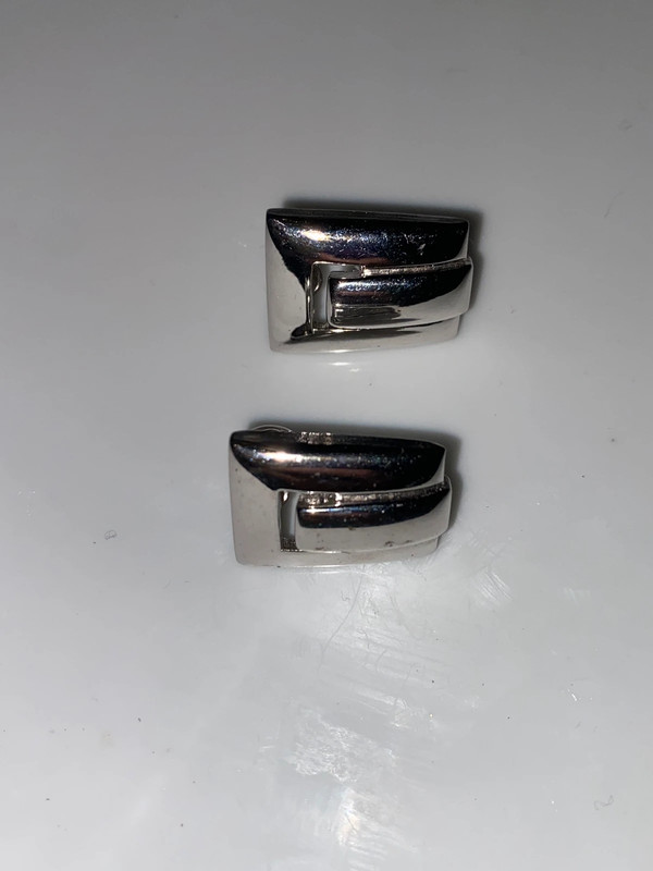 Vintage Monet silvertone metal clip on earrings rectangle raised geometric 3