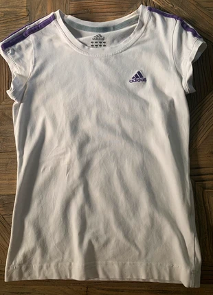 T-shirt adidas , brand: adidas, condizioni: Nuovo senza cartellino, taglia: XS / IT 38 / EU 34, €12.00, €13.30 include la Protezione acquisti