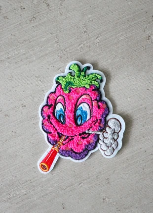 Broderie Framboise tuftée à coudre, marque: sans marque, état: Neuf sans étiquette, 10,00 €, 11,20 € Protection acheteurs incluse