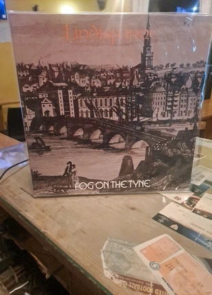 Vinile vinyl 33 giri Lp di Lindisfarne "Fog on the tyne" Gatefold, condizioni: Ottime, €20.00, €21.70 include la Protezione acquisti